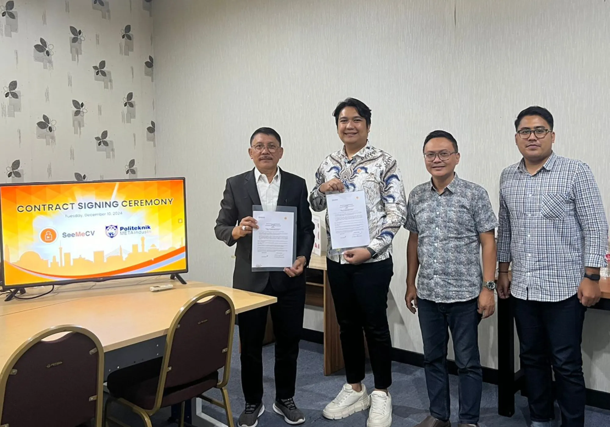 SeeMeCV MoU signing with Politeknik META Industri Cikarang